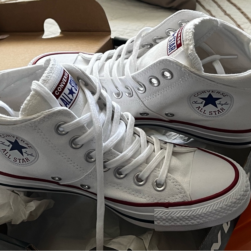 Converse white